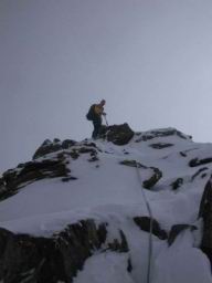 DSCN3597.jpg: Gipfelaufschwunf auf den nördl. Ramolkogel (3427m)