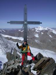 DSCN3707.jpg: Am Gipfel der Hinteren Schwrze (3624m)